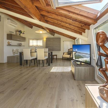 Attico Panoramico Fronte Mare Villa Lido di Camaiore Kültér fotó